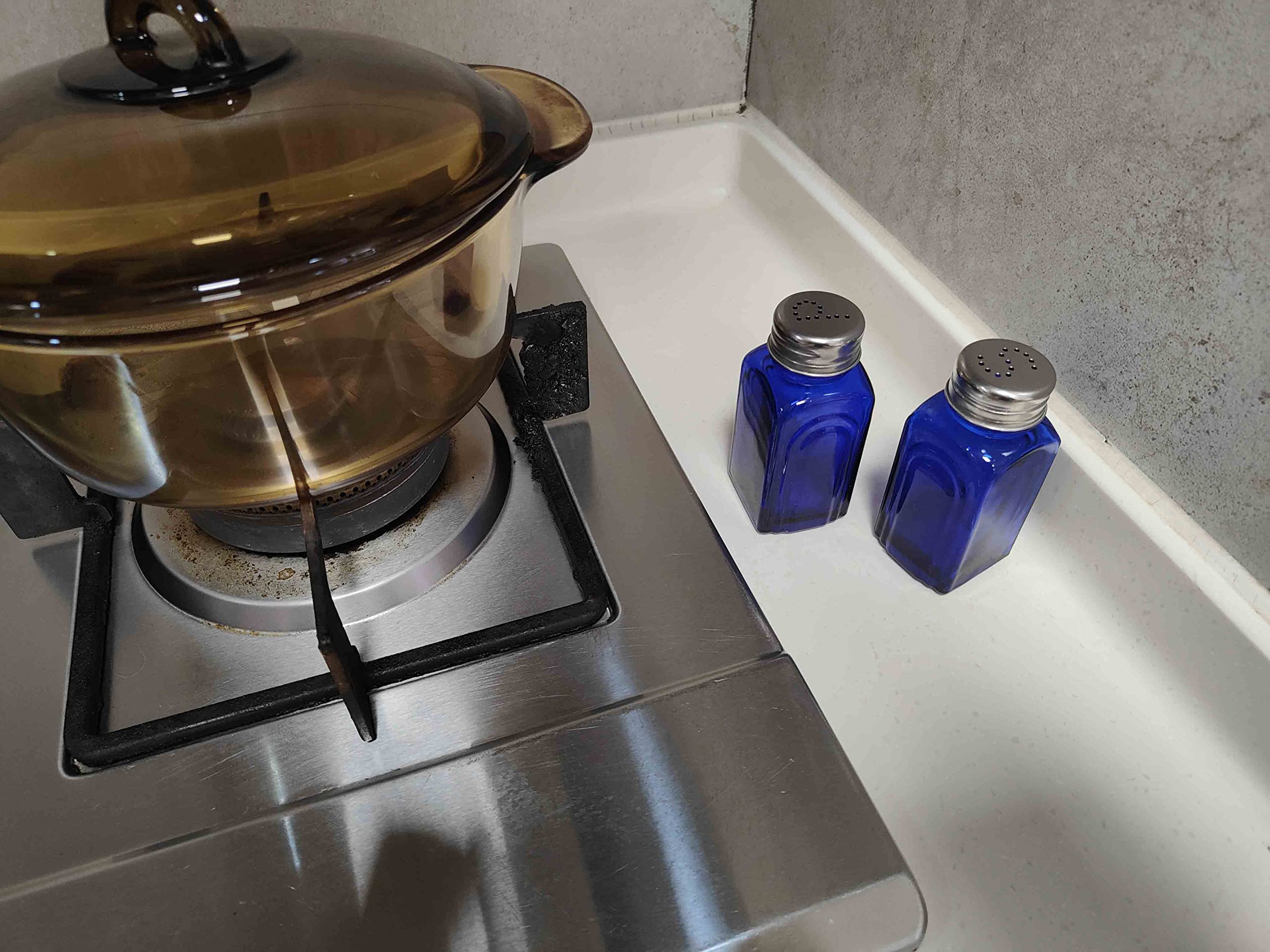 Ritadeshop Retro Glass Salt and Pepper Shakers (Cobalt Blue)