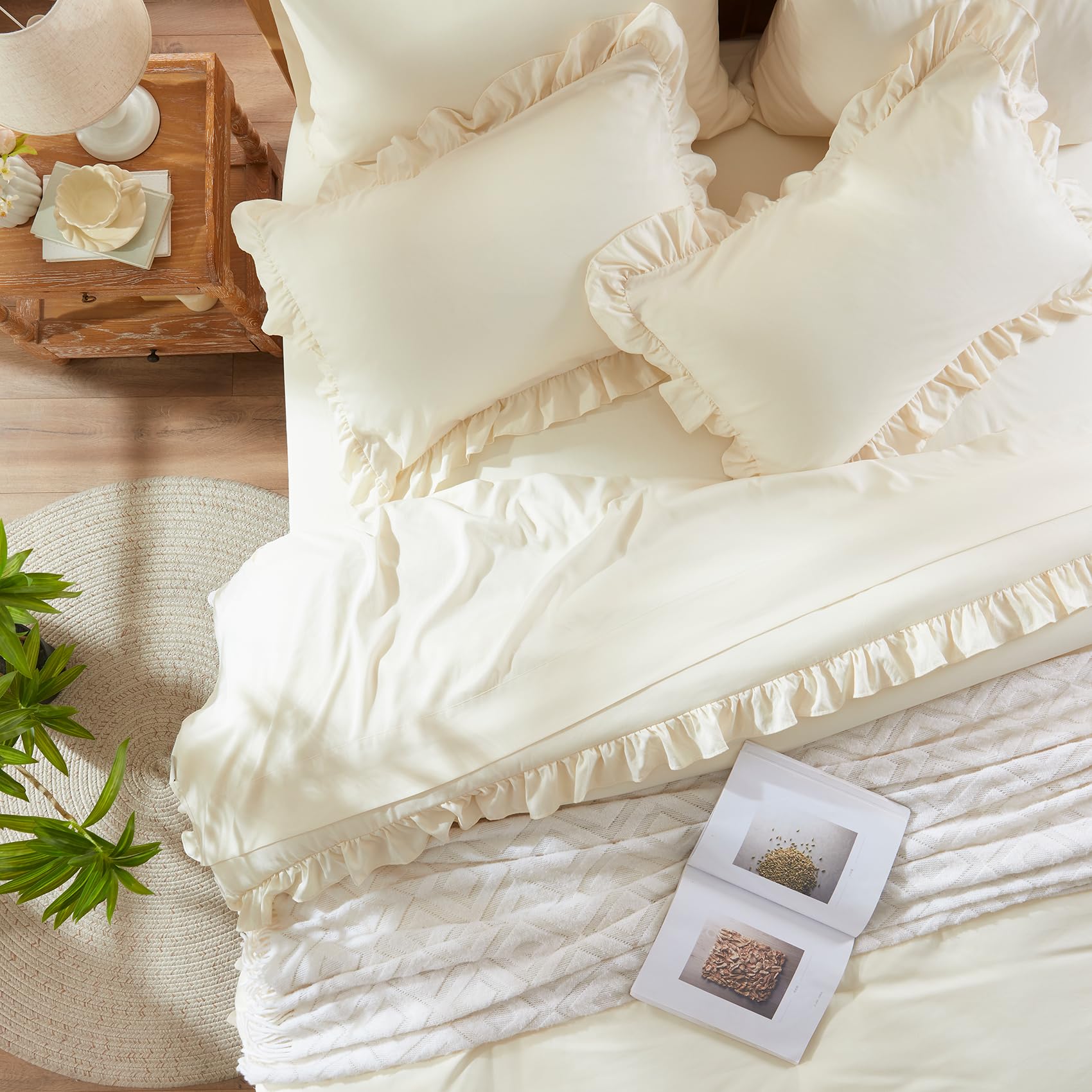 Anluoer King Comforter Set 7 Piece, Cream Bed in a Bag with Sheets, All Season Ruffle Shabby Chic Bedding Sets with 1 Comforter, 2 Pillow Shams, 2 Pillowcases, 1 Flat Sheet, 1 Fitted Sheet