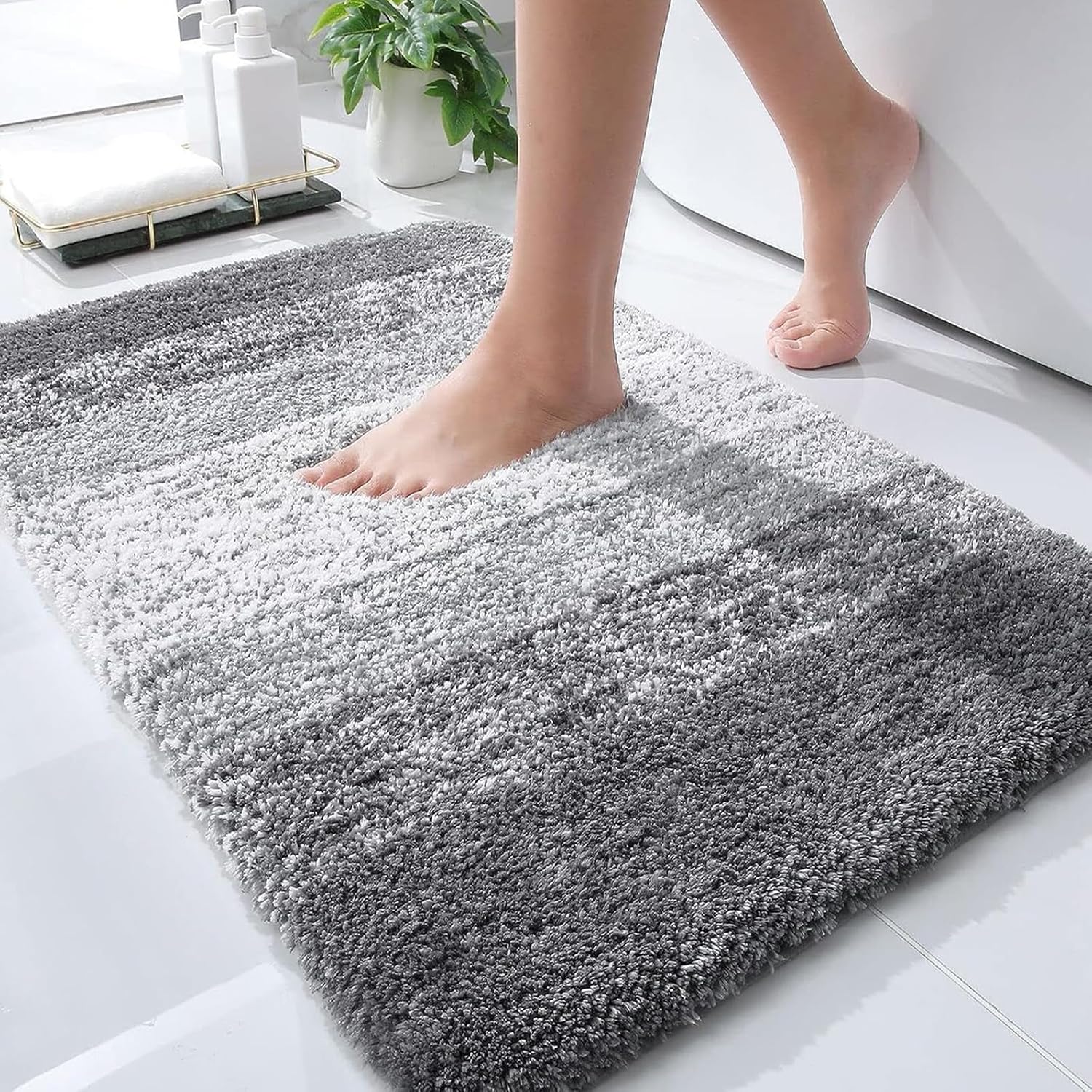 OLANLY Ombre Bath Rug Set - Soft & Absorbent 2-Piece Bathroom Rugs in Grey | 30x20 & 24x20 Inches