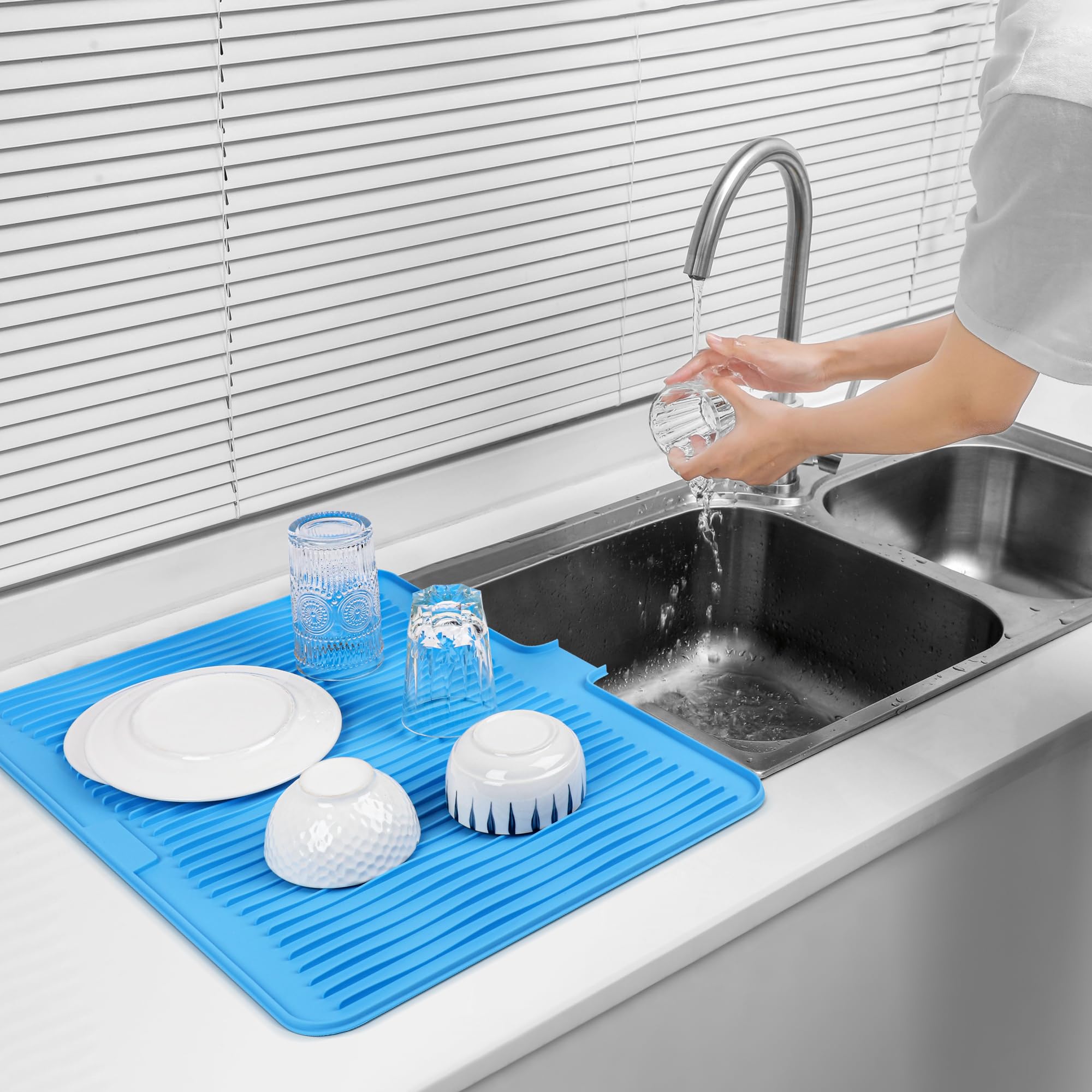 Silicone Dish Drying Mat for Kitchen Counter, Non-slip Surface and Heat-resistant Food Grade Kitchen Counter Protector with Drain Lip, Easy Clean and Storage for Multiple Usage, 23*17 inch Large Size