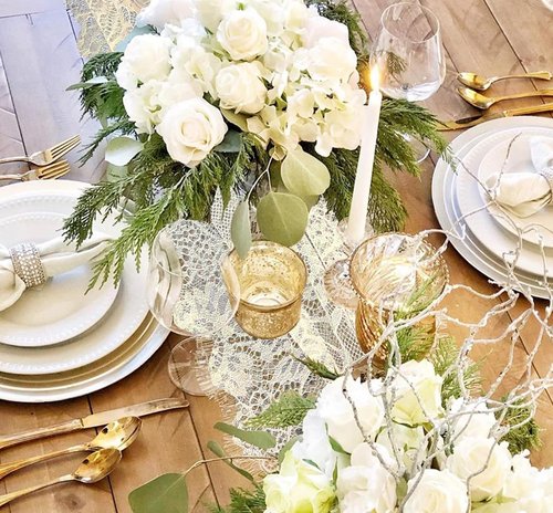 20 Pcs White Lace Table Runner 14 x 120 Inch Embroidered Boho Table Runner for Wedding Party Bridal Shower Decorations Vintage Rustic Table Runners