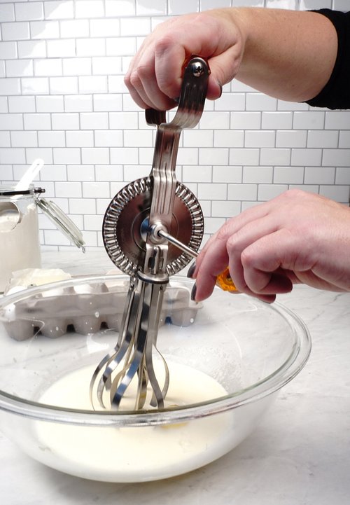 RSVP International Endurance (BEATR-RD) Antique Egg Beater, Hand-Crank, Stainless Steel, 12.25" | Whips & Beats Eggs, Cream, or Other Liquids | Dishwasher Safe | Retro Mixer
