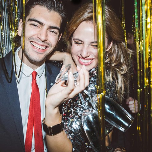 Gold Metallic Tinsel Foil Fringe Curtains by [Brand Name] - 20 Pack Photo Booth Backdrop for Parties & Celebrations