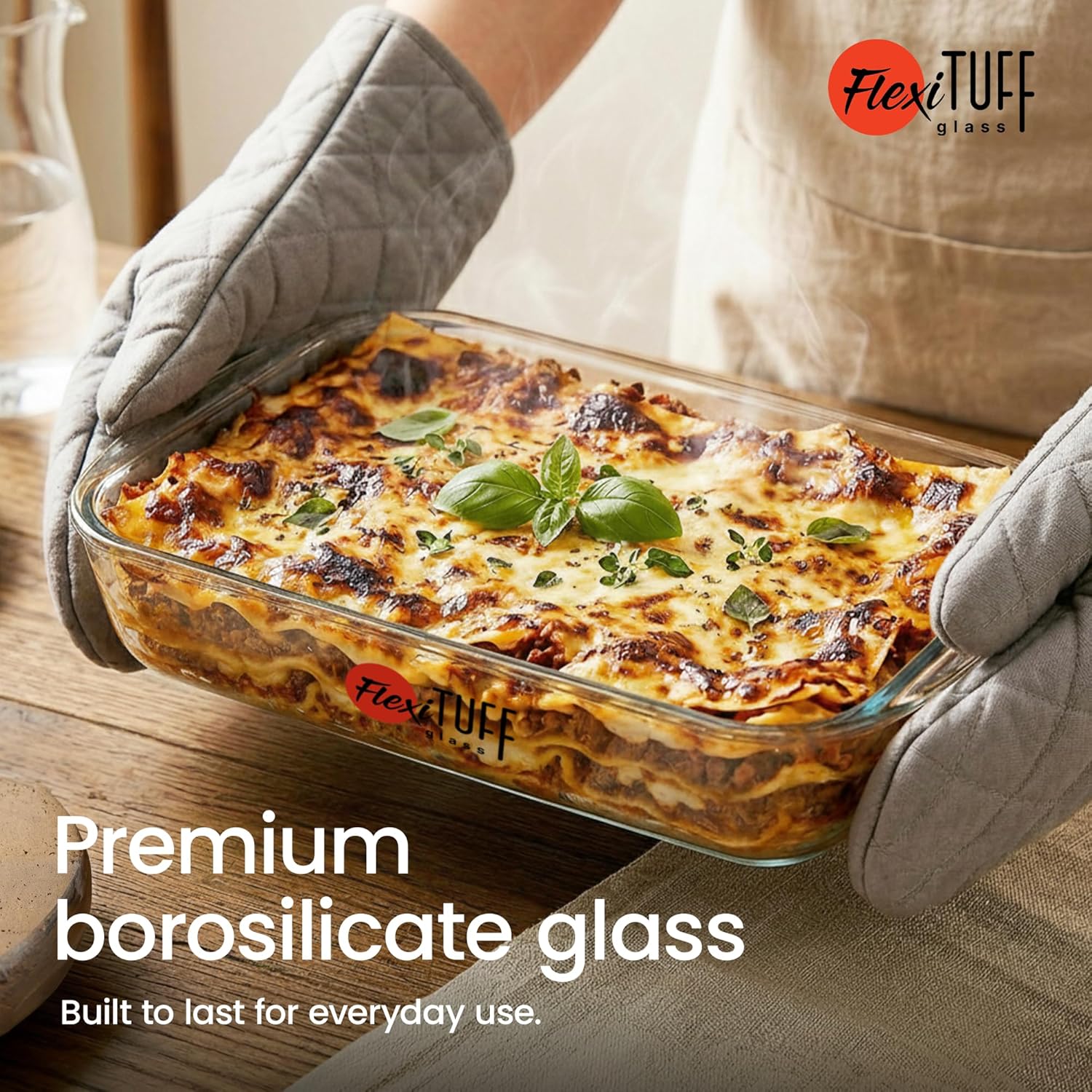 Regine Switzerland 8-Piece Rectangular Bakeware Set - BPA-Free, Leakproof, Microwave & Dishwasher Safe | Clear Containers with Lids