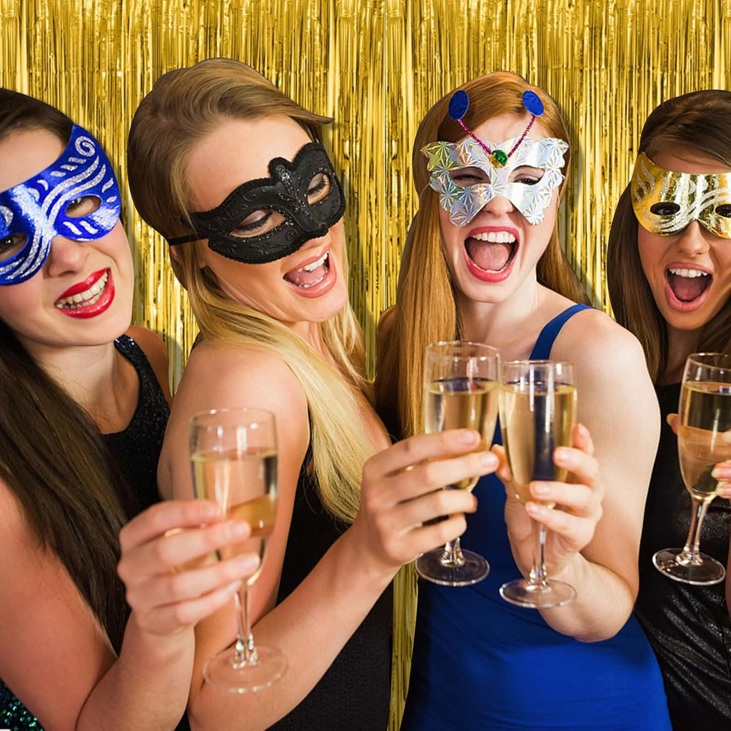 Skiennix Gold Fringe Curtain Backdrop - 10 Pack Tinsel Streamers for Parties & Events | Perfect for Birthdays, Christmas, and Graduations