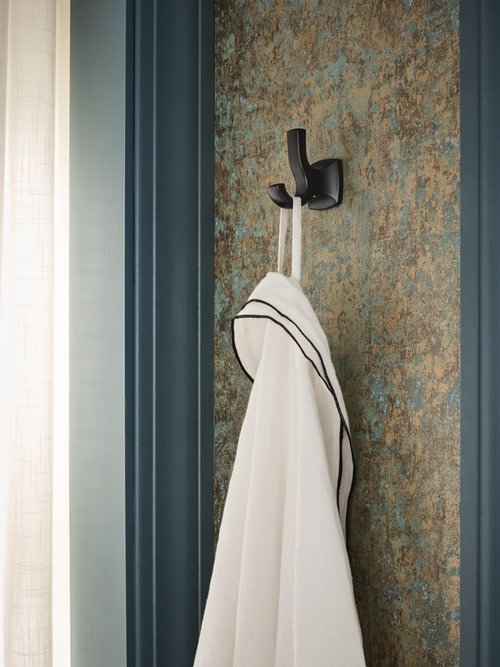 Moen YB5103BLVoss Double Robe Hook