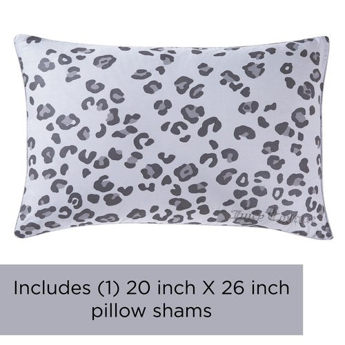 Juicy Couture – Comforter Set | Pearl Leopard Design Bedding| Twin/Twin XL | 2 Piece Set Includes 1 Comforter and 1 Sham | Wrinkle Resistant | Premium Bedroom Décor | Grey/Silver