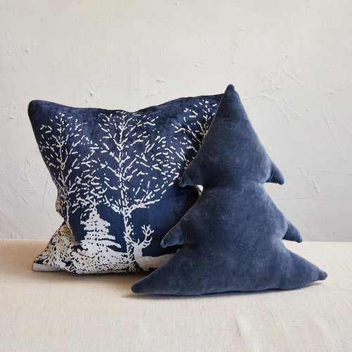 Creative Co-Op Square Cotton Velvet Printed Foil Pillow with Winter Scene and Piping, Color, Navy Blue White