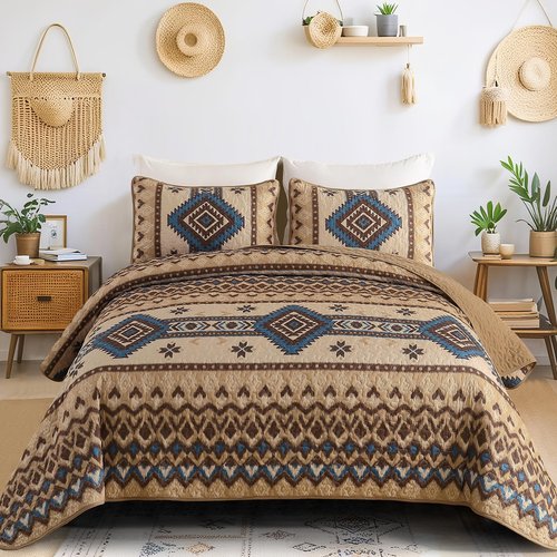 Dintszyayue Brown Boho Quilt Set Queen，3 Pieces Aztec Texture Bedspread Southwestern Coverlet Set Soft Lightweight Bed Cover for All Season Microfiber Bedding with 2 Pillowcases(Brown,96"x90")