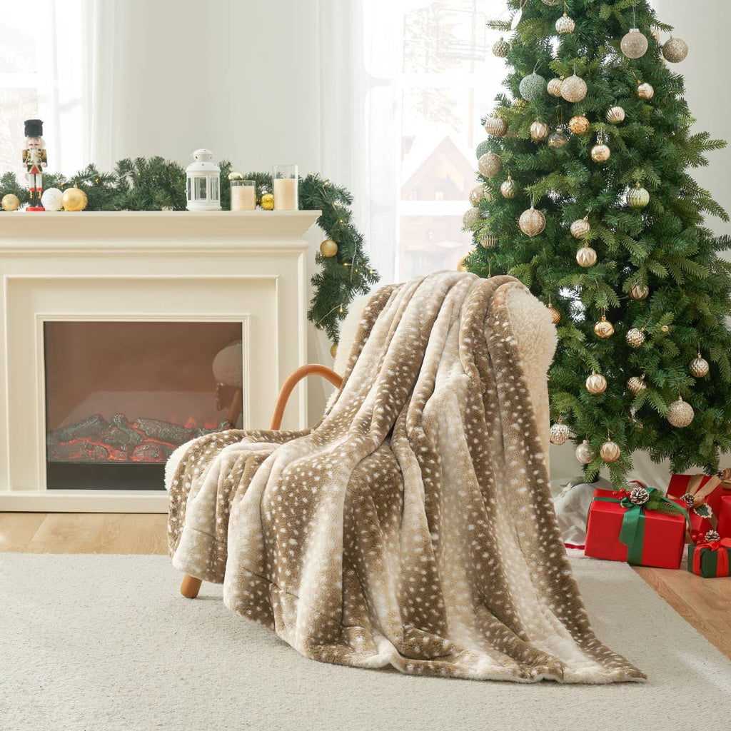 Cozy Bliss Luxury Faux Fur Throw Blanket Animal Striped Print, Non Shedding Double Sided Sherpa Blankets Super Soft Fluffy Thick Warm Throws Home Decor for Couch Bed Sofa Women (Brown, 60x80 Inches)