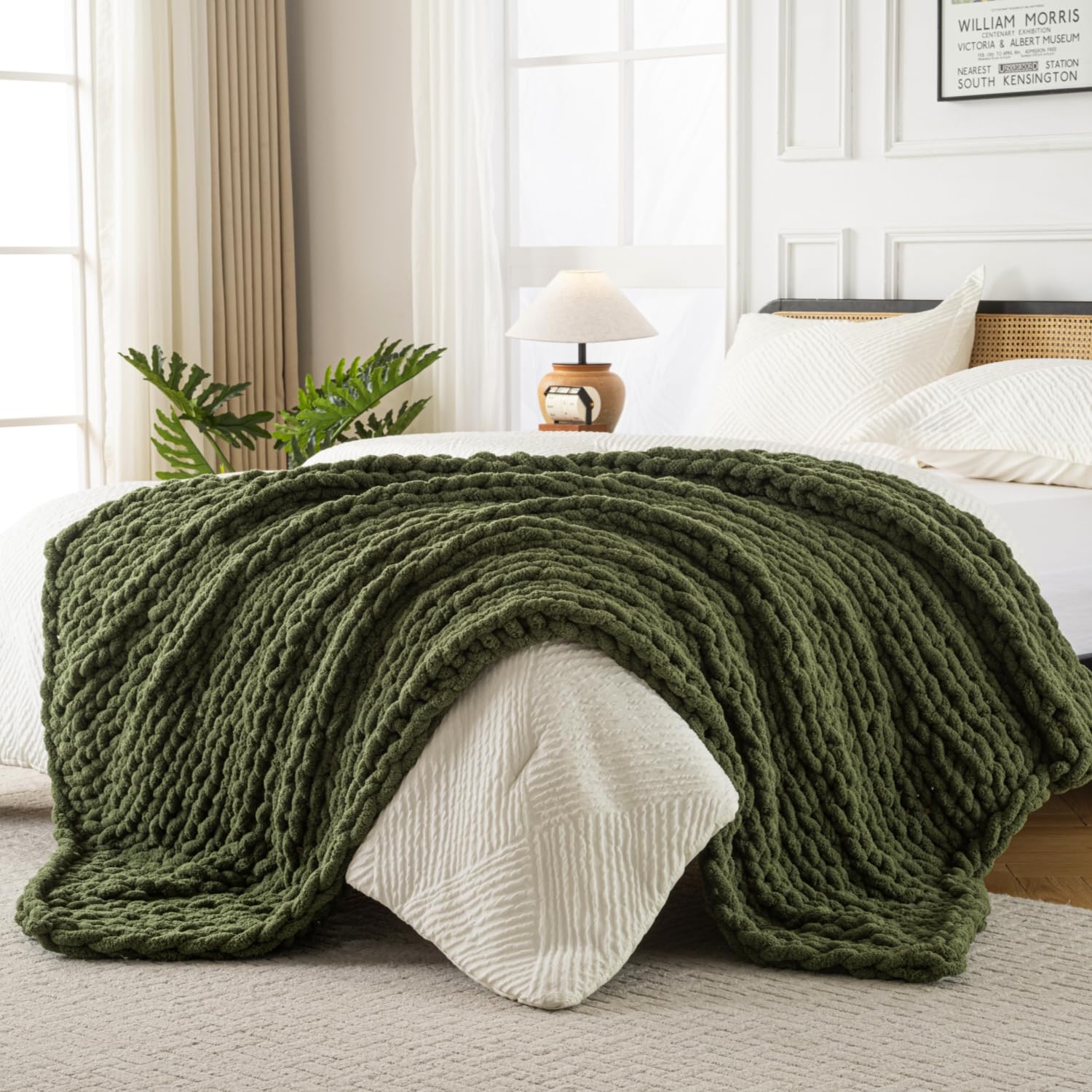 Ultra Soft Chunky Knit Throw Blanket 40x50 Hand Knitted Warm Chenille Throw Blanket, Home Decor Soft Thick Yarn Cable Knit Blanket Breathable Fleece Banket Christmas for Couch Bed Sofa Best Gift