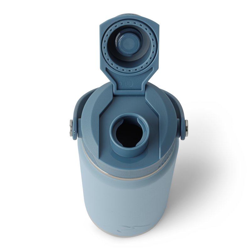 24 oz Stainless Steel Insulated Chug Water Bottle - Light Blue