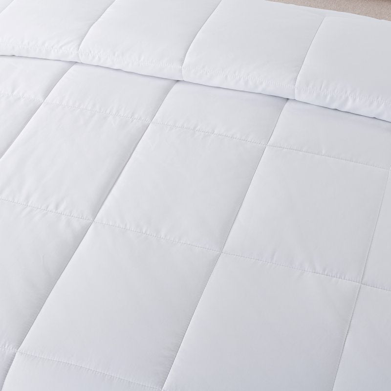 Twin XL Hypoallergenic Down Alternative Comforter - White, All-Season