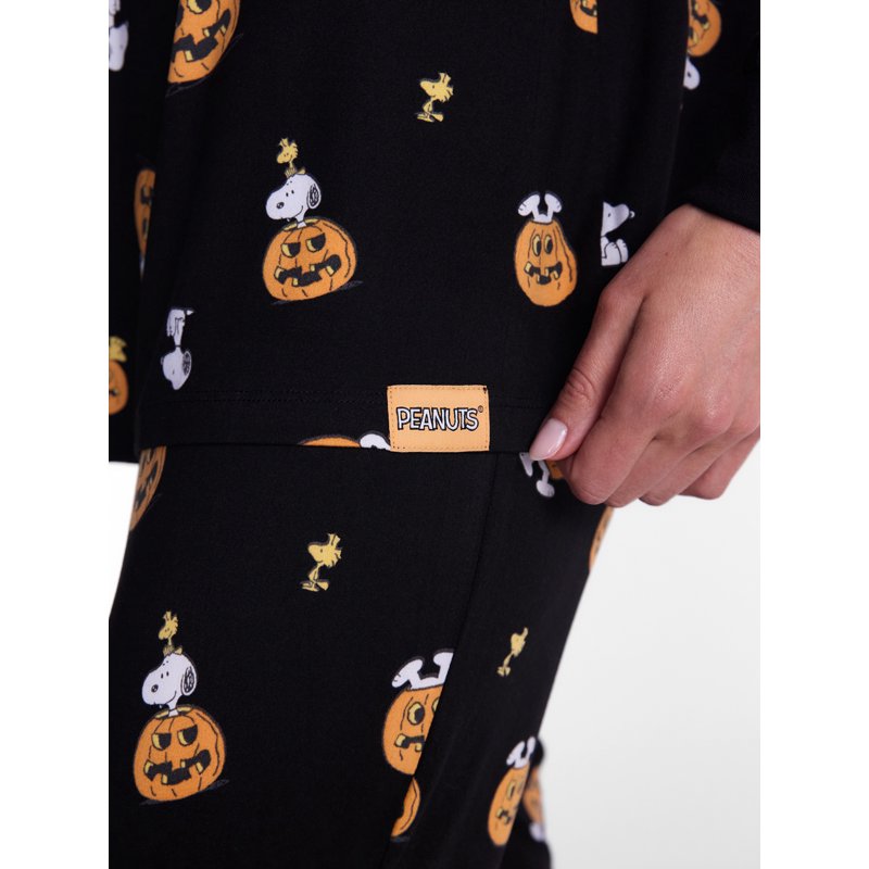 Women’s Snoopy Halloween Pajama Set - Matching Family Long Sleeve Top & Pants 3X