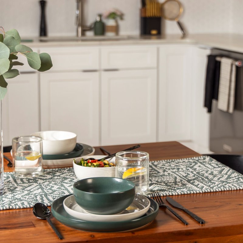 Caspian Green Dinner Plate - Modern Ceramic Tableware