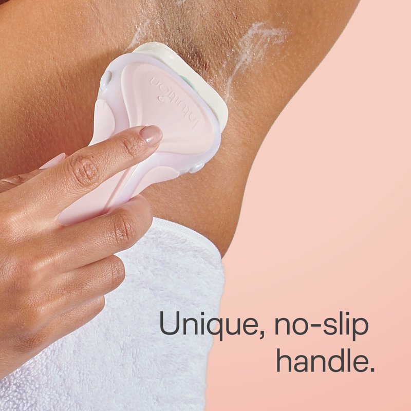 Moisturizing Women's Razor Handle with 2 Four-Blade Refill Cartridges