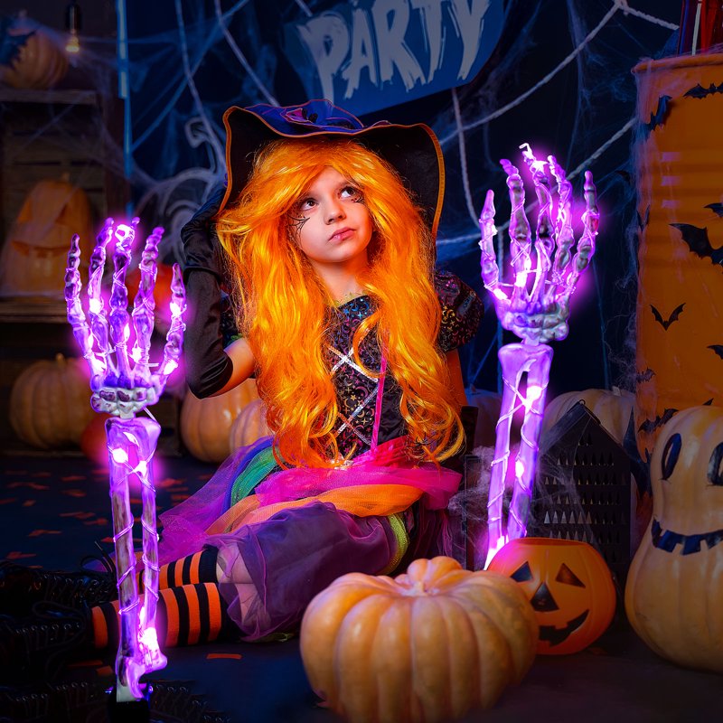 Qoosea 2 Skeleton Lighted Halloween Decorations Outdoor Scary Realistic Hands Stake