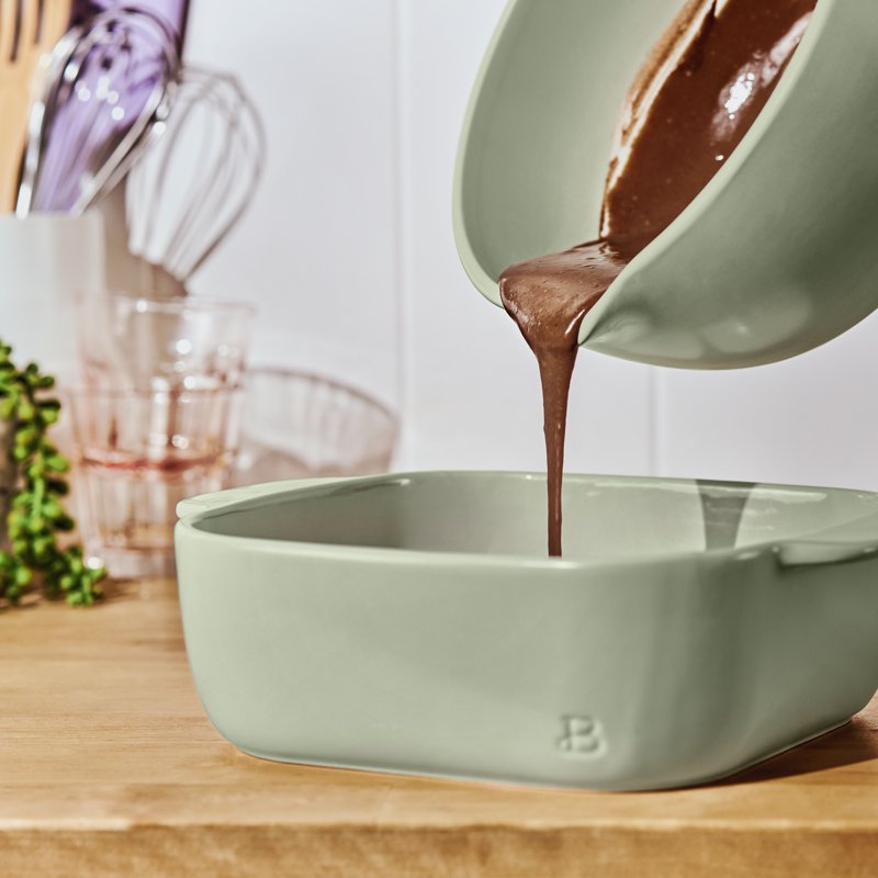 3 Qt Stoneware Batter Mixing Bowl with Pour Spout - Sage Green