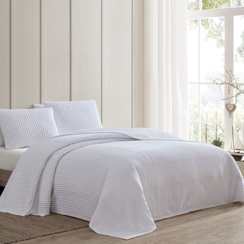 Queen Sage Chenille Bedspread - Soft Cotton Textured Coverlet