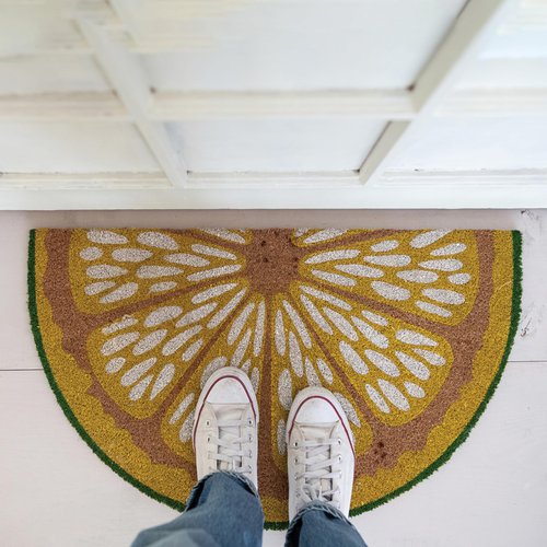 Creative Co-Op Natural Coir Lemon Slice Shaped Doormat, Multicolor