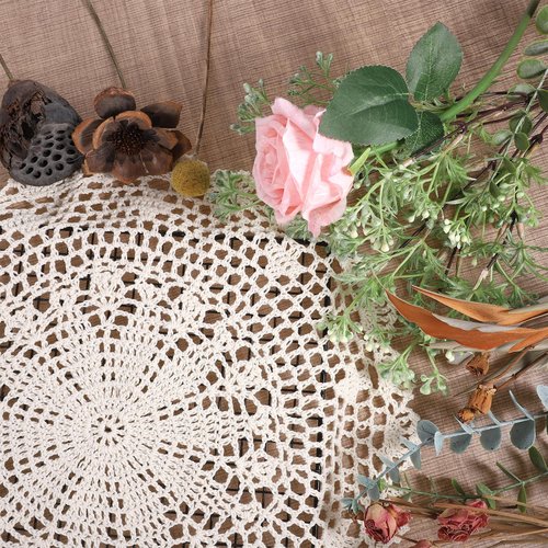 Crochet Doilies, 15.7 Inch Large Cotton Doilies for Tables Round Handmade Lace Placemats Vintage Knitted Tablecloth for Home Kitchen Dining Room Wedding Party Decoration (Beige)