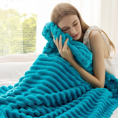 Bedsure GentleSoft Twin Blanket - Cozy Teal Throw for Women | Soft & Large 66x90 Inches