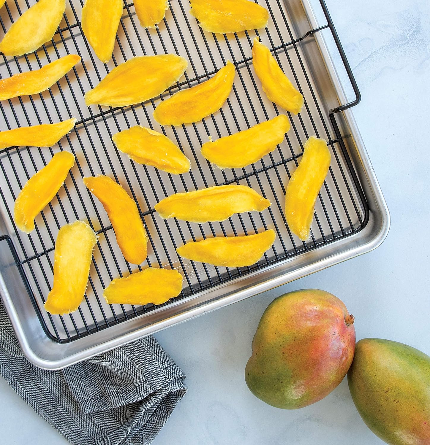 Nordic Ware Extra Large Baking Tray - Crisping Rack for Perfectly Cooked Meals | Silver Finish