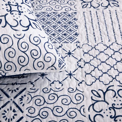 Lush Decor Monique 3 Piece Reversible Print Pattern Blue Quilt Set - Full Queen