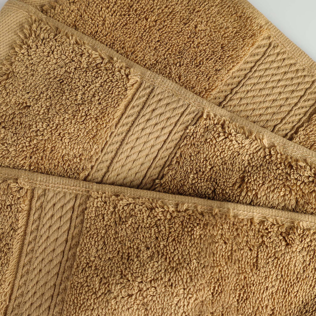 Superior Egyptian Cotton Plush & Absorbent, Bath Towel Set of 4, Toast