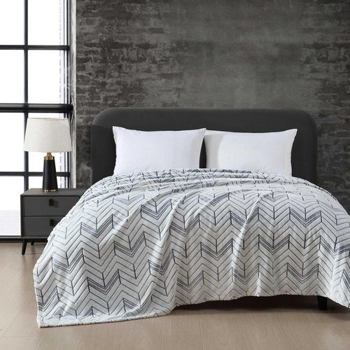 Kenneth Cole - Queen Blanket, Soft Plush Bedding, Cozy Home Decor (Delancey Tipped Black, Queen)