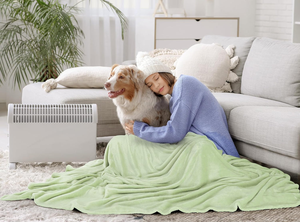 Utopia Bedding Fleece Blanket - Luxury Sage Green 300GSM Soft Microfiber Throw | 50x60 Inch