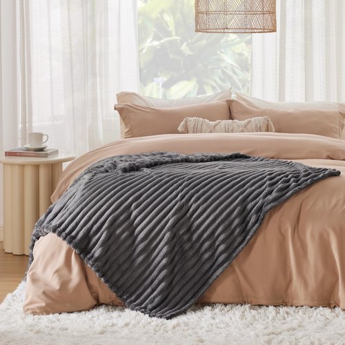 Bedsure Fleece Blanket Throw Size (Dark Grey & Beige)