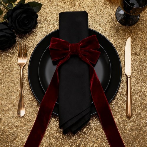 Meseey Bow Napkin Rings - Set of 6 Luxury Burgundy Velvet Holders for Elegant Holiday Table Decor