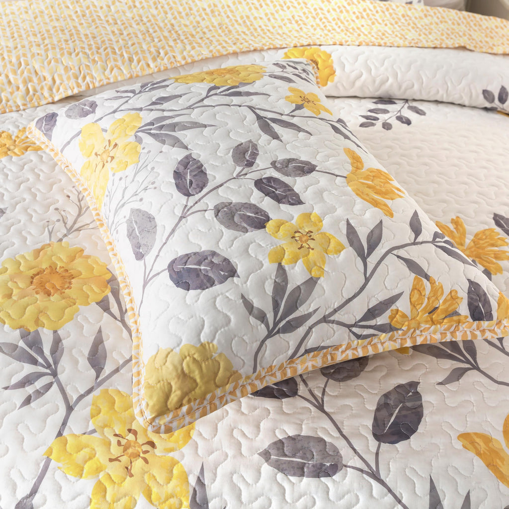 Soul & Lane May Flowers Gray and Yellow Quilt Set - Twin Size with 1 Sham, Summer Lightweight Floral Quilted Bedspread, Nature-Inspired Bedding with Flower and Botanical Pattern