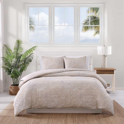 Tommy Bahama - Duvet Cover Set, Luxuriously Soft Bedding with Matching Shams, All-Cotton Yarn-Dye Fabric, Coastal Inspired Bedding Essentials (Jungle Palms Beige, Full/Queen)