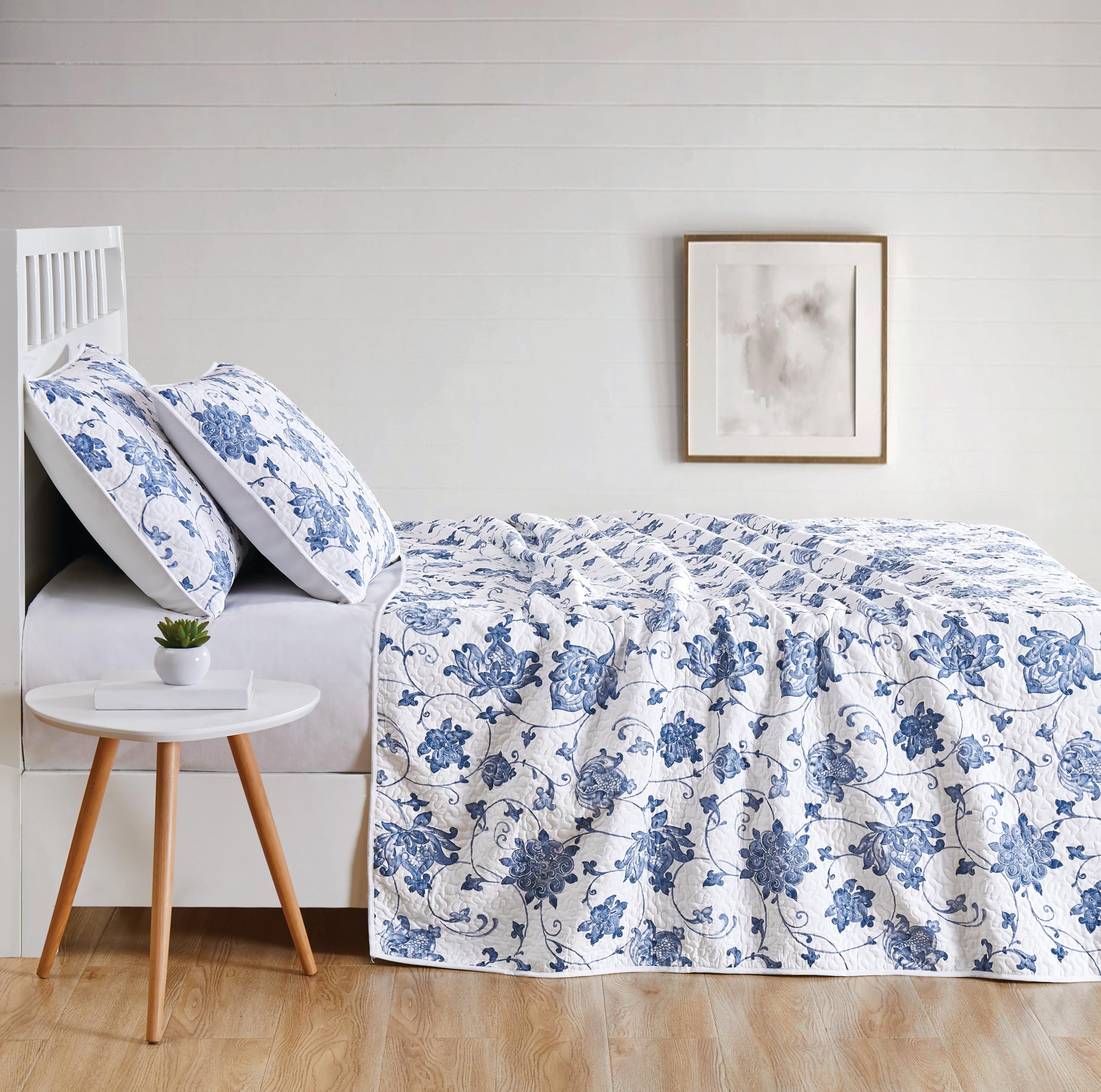 Cottage Classics Estate Bloom Blue Cotton 2-Piece Twin XL Quilt Set, Floral Themed, for Men and Women, Oeko-TEX Certified Confidence