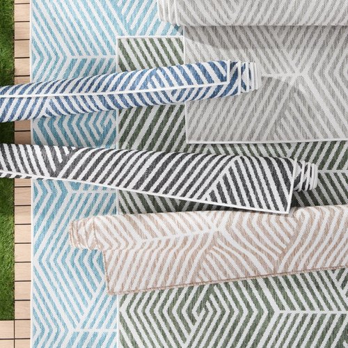Nicole Miller New York Patio Country Ombre Geo Indoor Outdoor Area Rug, UV Fade Resistant, Low Pile, Beige/Cream, 6'6"x9'2"