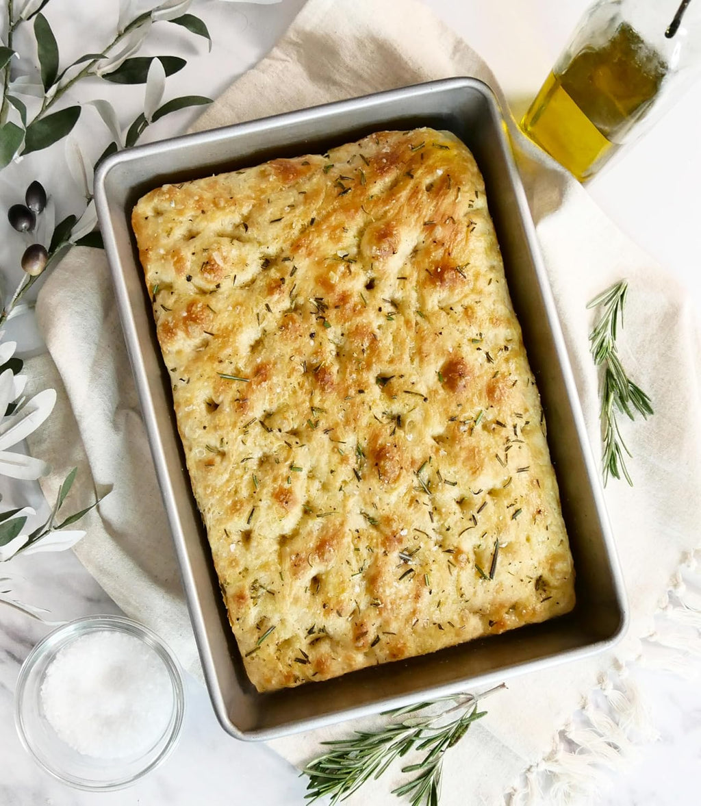 USA Pan Bakeware Nonstick Rectangular Cake Pan - Seamless Design, 9 x 13 Inch Size