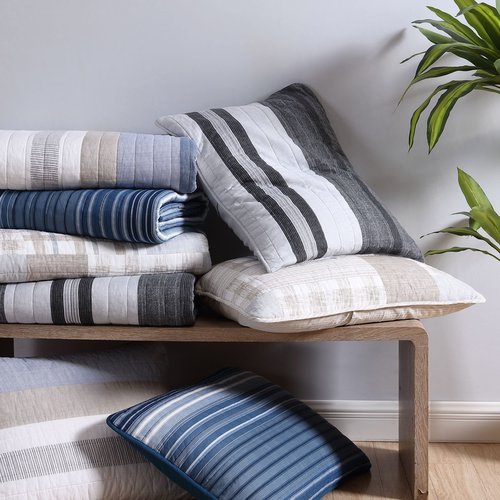 Nautica - Queen Quilt, Cotton Reversible Bedding, Bedding Set for All Seasons (Adelson Blue, Queen)