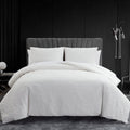 Vera Wang - Queen Duvet Cover Set, Lightweight Bedding Set with Matching Pillowcases, 3 Piece Bed Set with a Soft & Textured Feel (Abstract Crinkle White)
