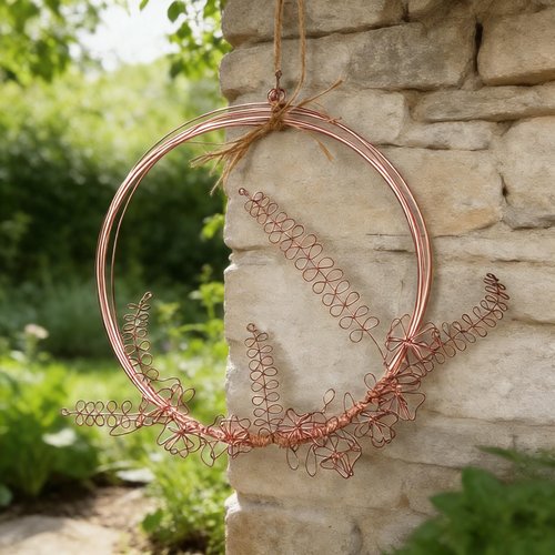 BoFUN Wreath Craft Kit for Adult, Women, Teens, DIY Wire Wreaths Making Supplies for Outdoor Porch, Indoor Wall Hanging, Perfect for Spring, Summer, Fall, Halloween & Christmas Holiday Decor (Gold)