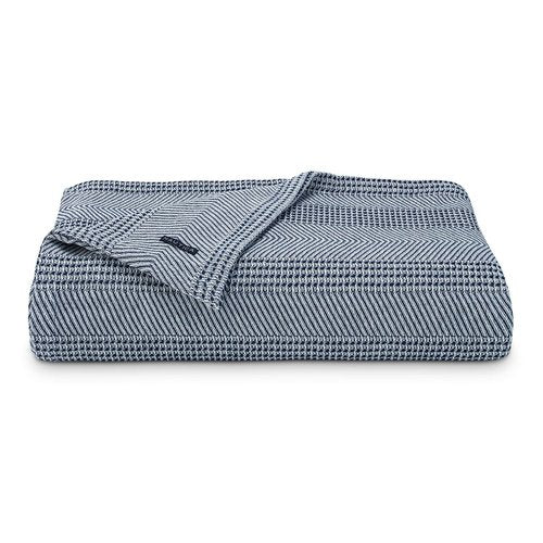 Nautica - Queen Blanket, Ring Spun Cotton Bedding, Medium-Weight for All Seasons, Oeko-Tex Certified (Chevron Navy)