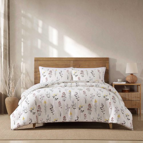 Eddie Bauer - Twin Comforter Set, Super Soft Reversible Bedding with Matching Sham, Floral & Pinstripe Design (Wildflower Beige, Twin)