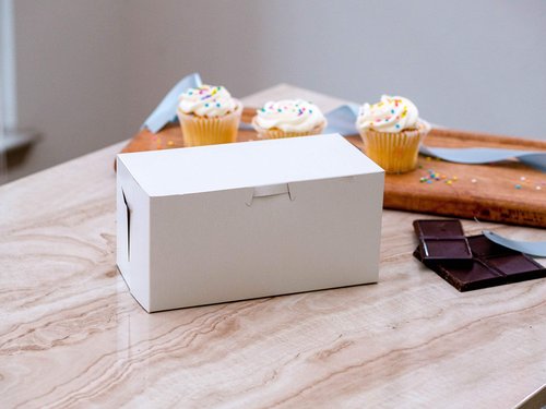 SCT white one-piece non-window bakery boxes, 6 x 6 x 2.5, white, paper, 250/carton