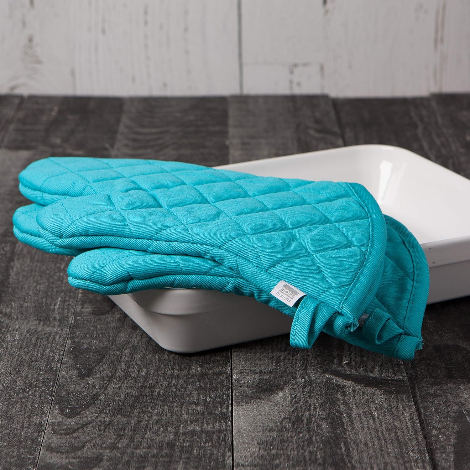 Now Designs Basic Oven Mitt - Bali Design | Set of 2 | 6.5 x 13 Inches for Superior Heat Protection