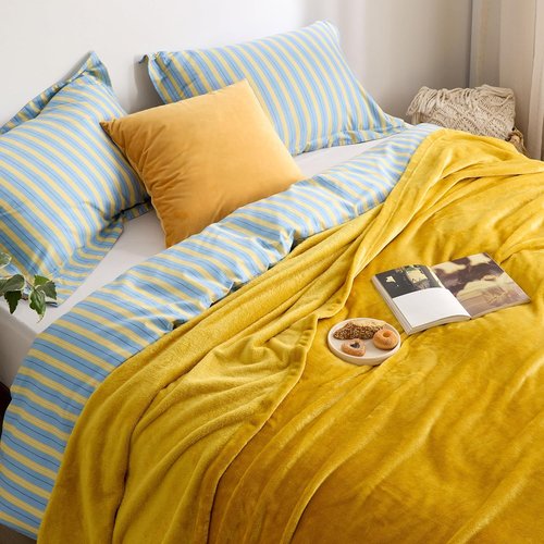 Bedsure Fleece Blanket - Soft, Lightweight Plush Queen Blanket in Gold Yellow | Cozy Microfiber 90x90 Inches