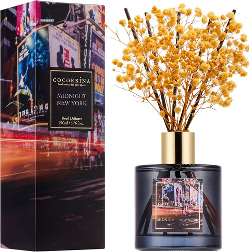 Cocorrína Reed Diffuser - Midnight New York 6.7 Fl. Oz Set with 8 Sticks & Baby's Breath Decor