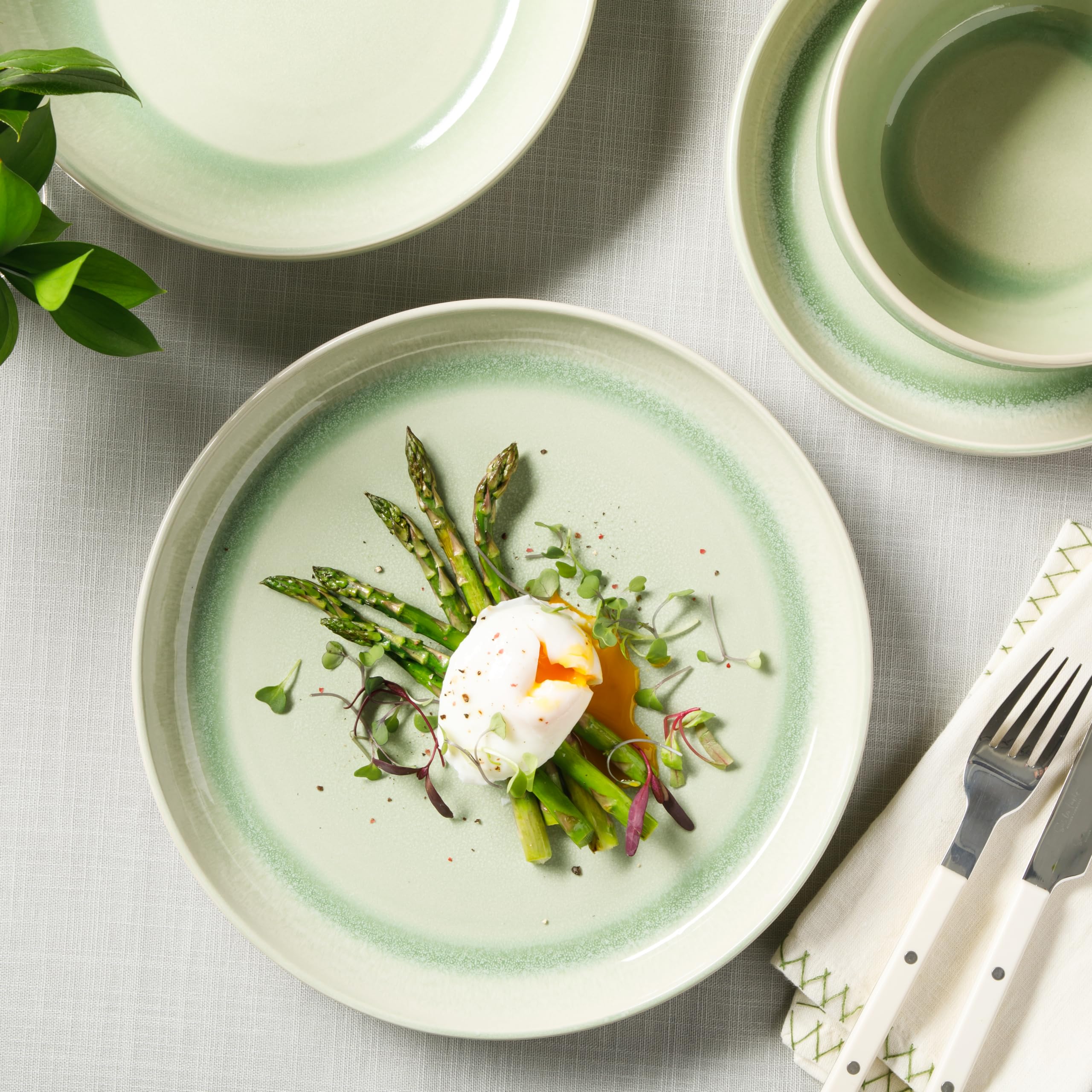 Sur La Table Kitchen Essentials Banquette 16 Piece Double Bowl Plates and Bowls Reactive Glaze Stoneware Dinnerware Set - Green