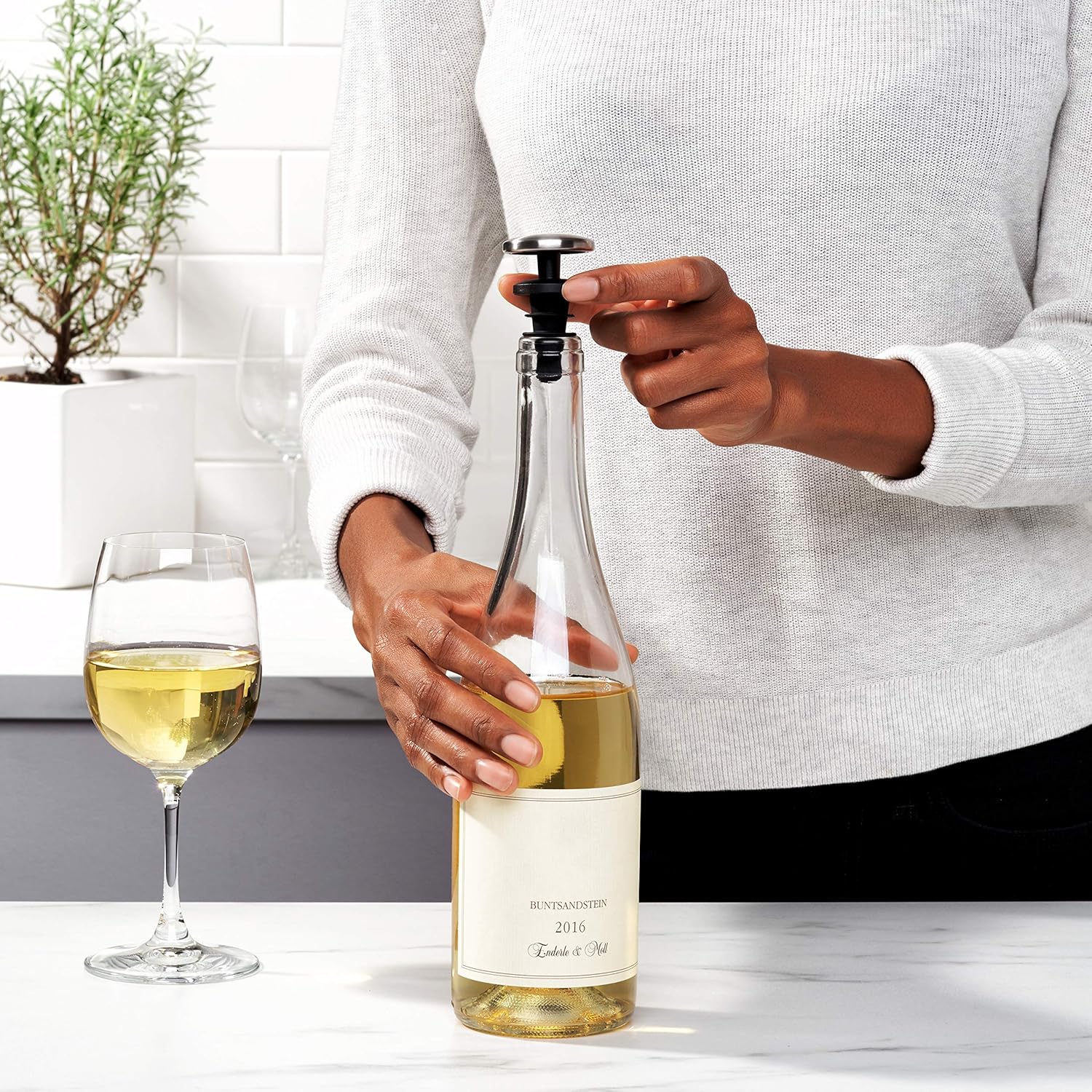OXO SteeL Leakproof Expanding Wine Stopper (2 Pack)