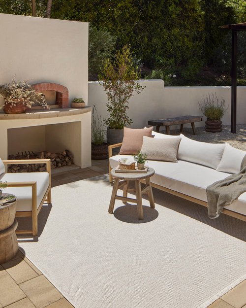 Loloi Amber Lewis Malibu Collection MAB-01 Ivory/Dove 2'-3" x 3'-9" Accent Rug